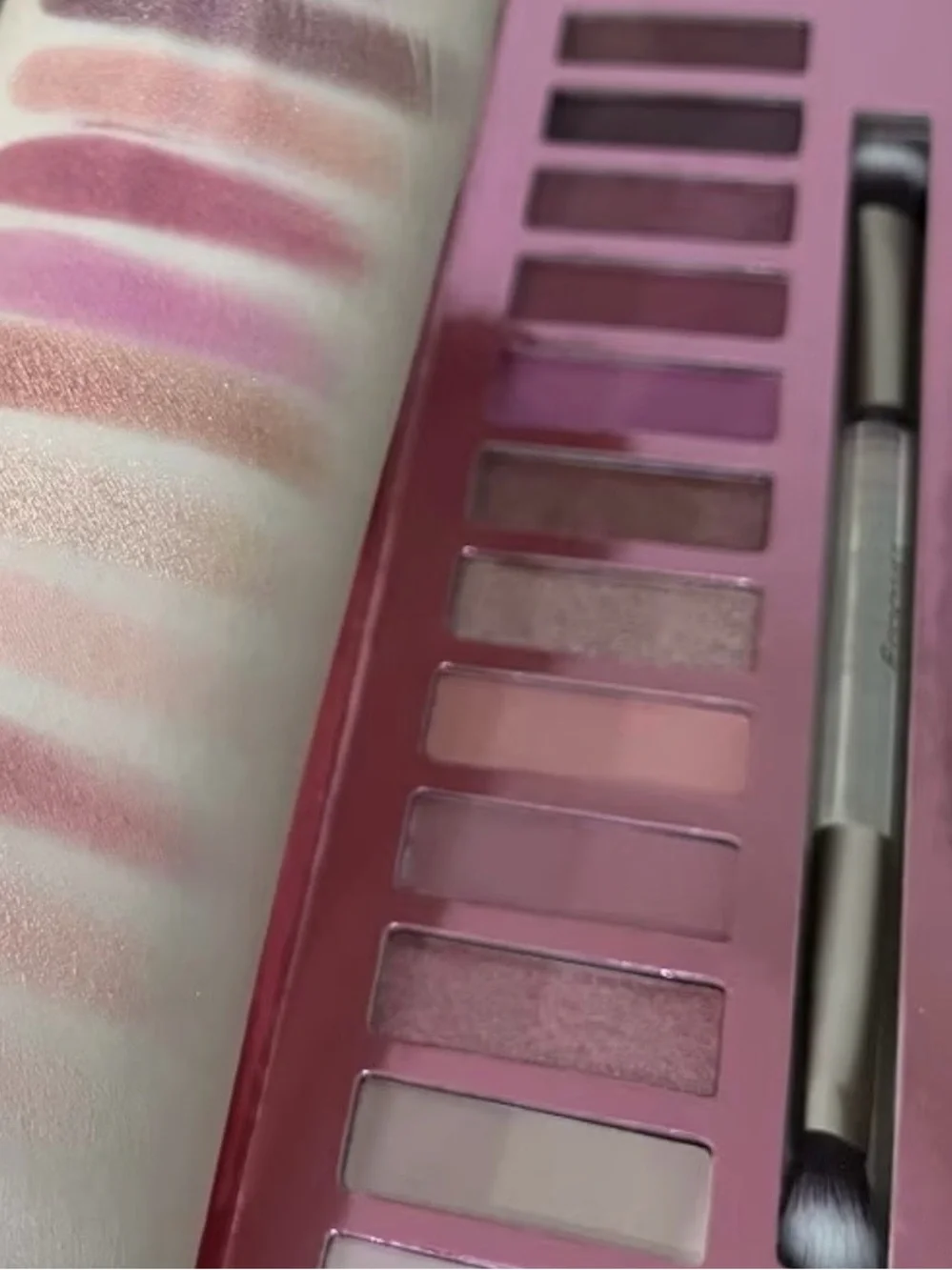 Cherry Eyeshadow Palette - Warm Berry & Copper Shades